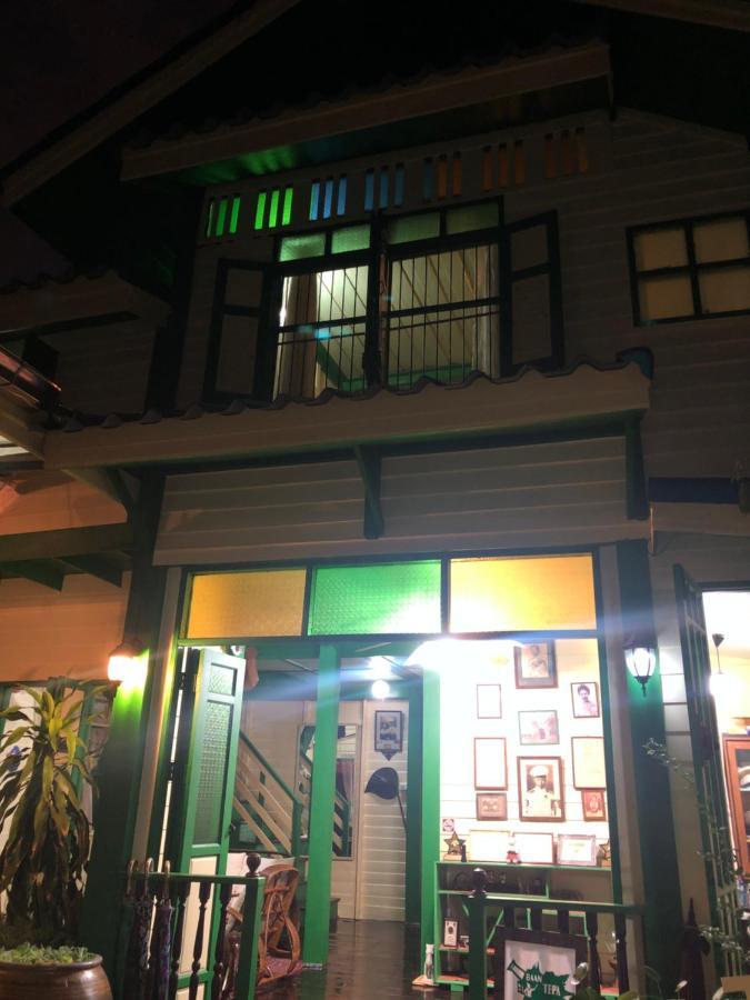 방콕 반 테파 부티크 하우스 B&B 외부 사진