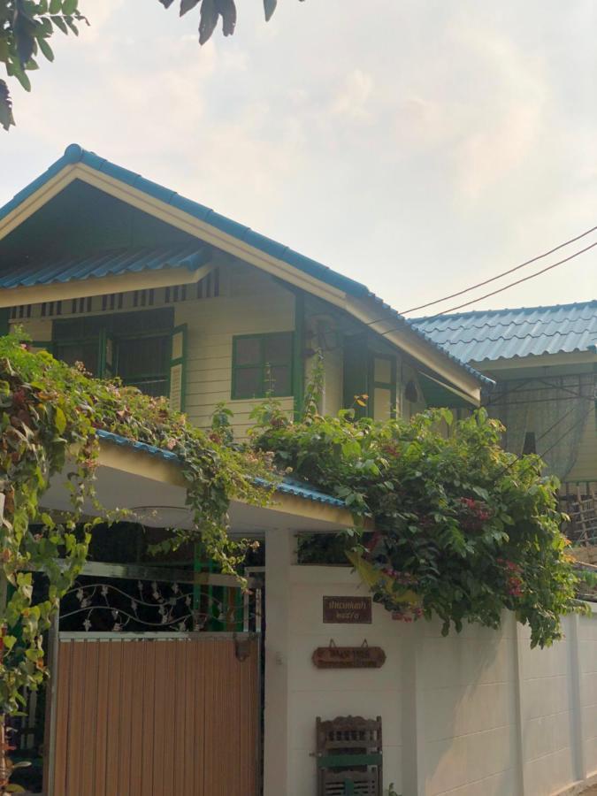 방콕 반 테파 부티크 하우스 B&B 외부 사진